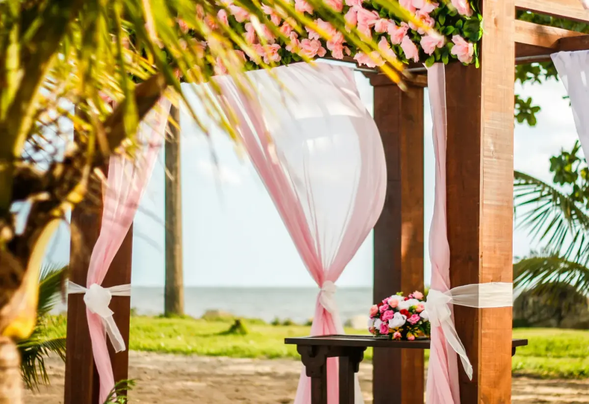 Event decoration services for special occasions in Costa Rica