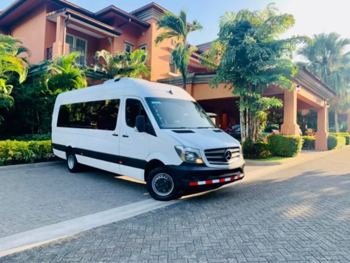 Private driver service with luxury vehicle in Costa Rica