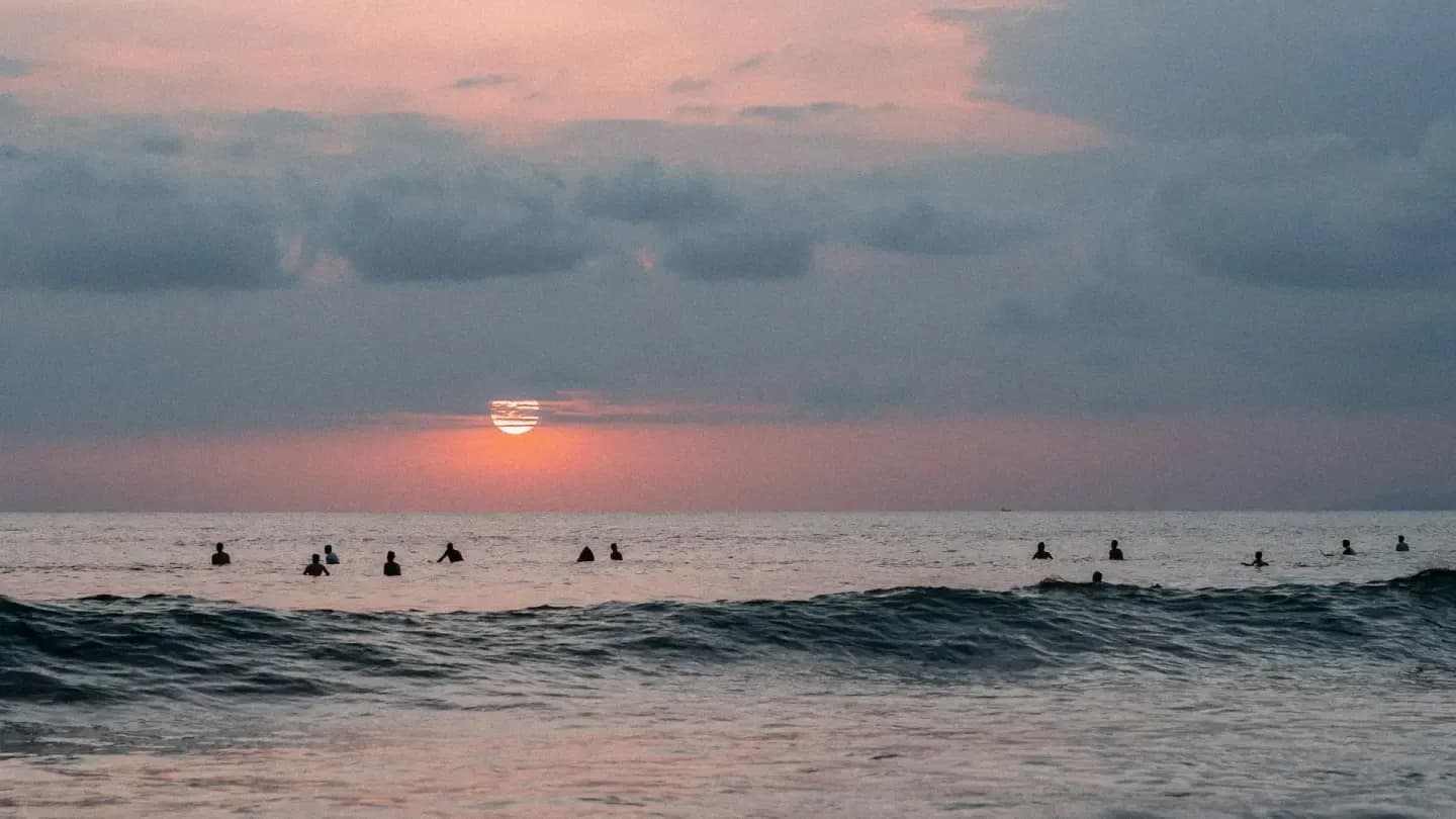 Jaco Beach activities and coastline