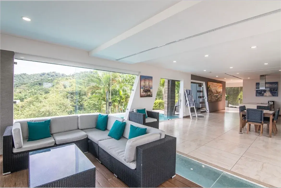 Villa De las Flores modern living room