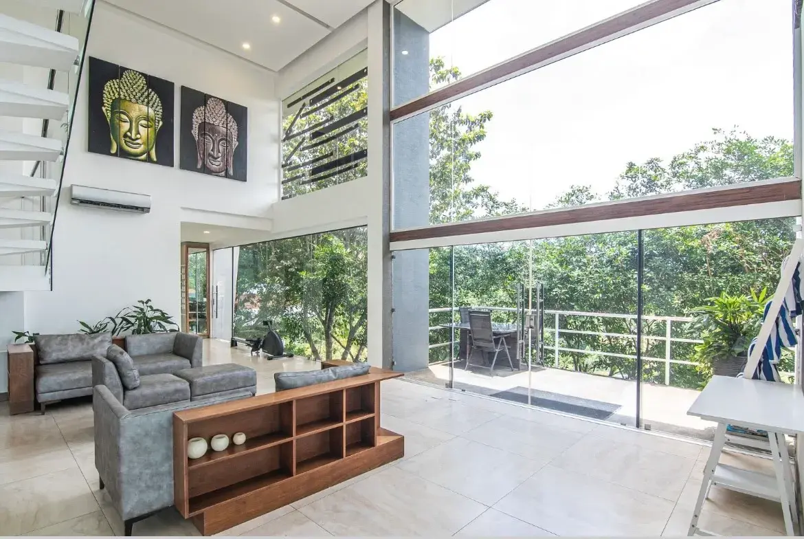 Villa De las Mariposas open-air living room